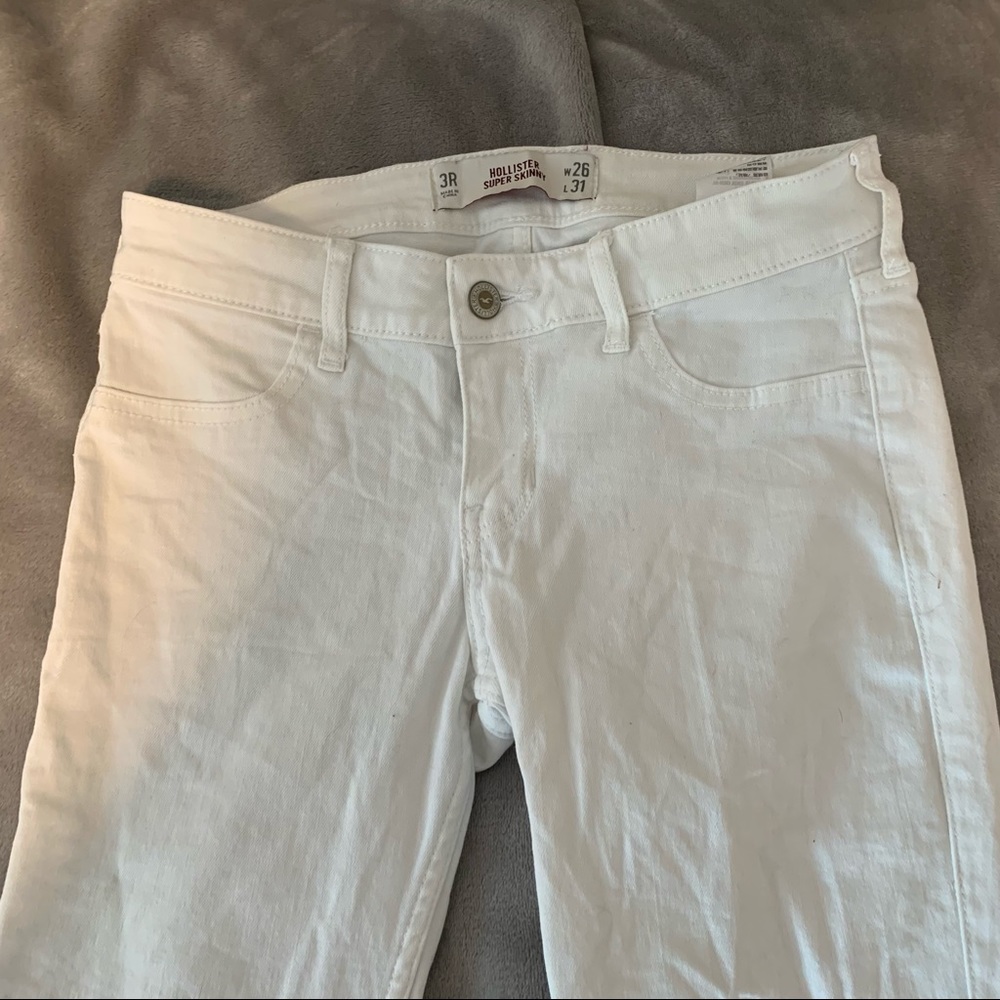 Hollister White Skinny Jeans